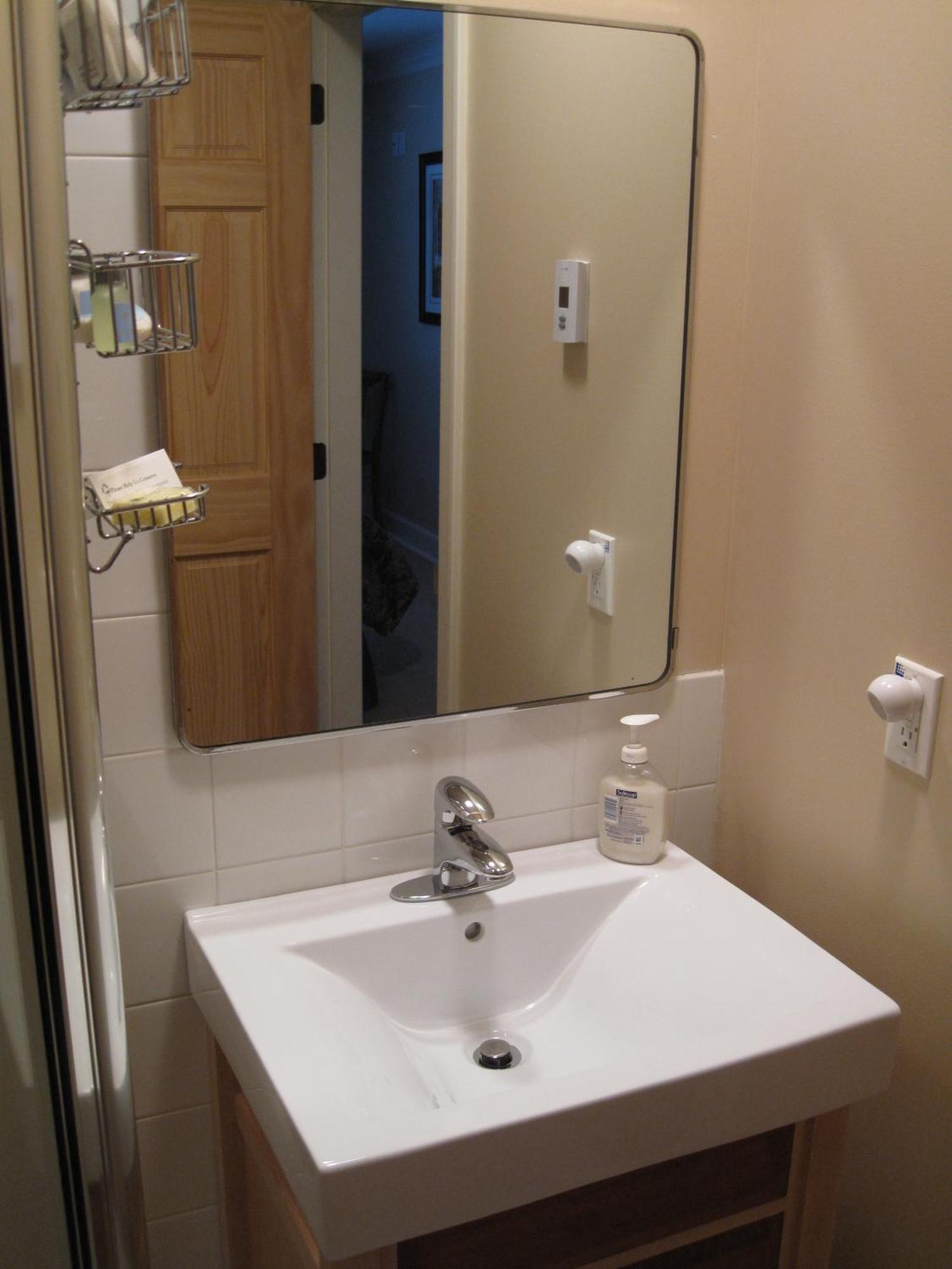 Genelle House B&B Guest House ภายนอก รูปภาพ
