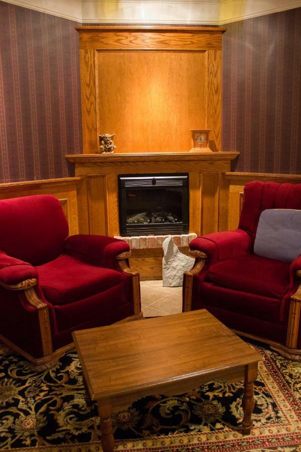 Genelle House B&B Guest House ภายนอก รูปภาพ